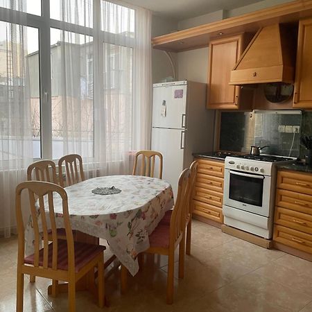 Bright And Modern 4Br Apartment - Center Of Erévan Extérieur photo